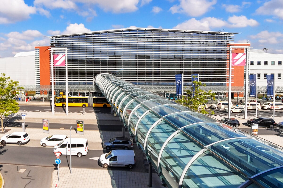 Big minus: Not even 10,000 passengers flown out of Dresden Airport!