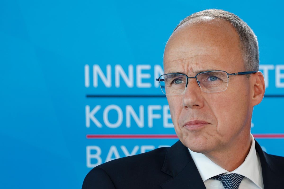 Hessens Innenminister Peter Beuth Hört Auf!