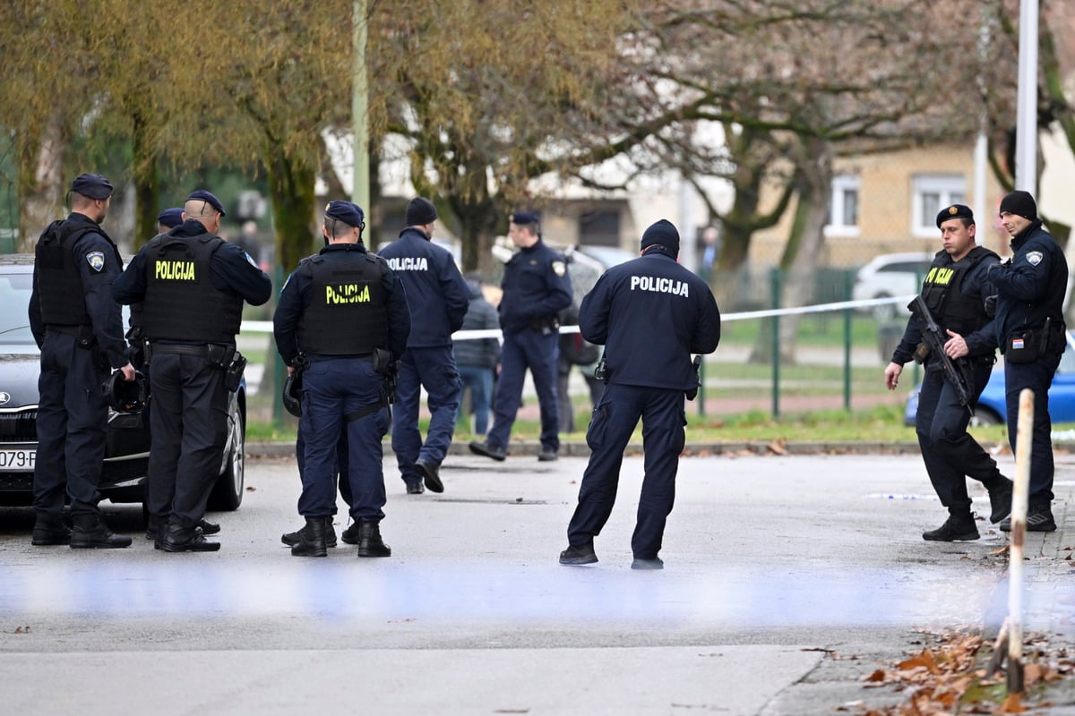 kind-7-stirbt-bei-messerattacke-an-grundschule-mehrere-verletzte-lehrerin-operiert