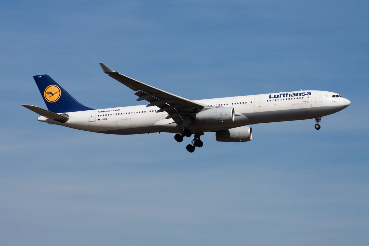 Plötzlich herrschte Panik: Notfall lässt Lufthansa-Flieger sofort umkehren