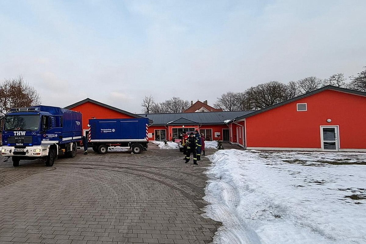 Pflegeheim-ohne-Strom-Technisches-Hilfswerk-l-sst-Bewohner-nicht-im-Stich