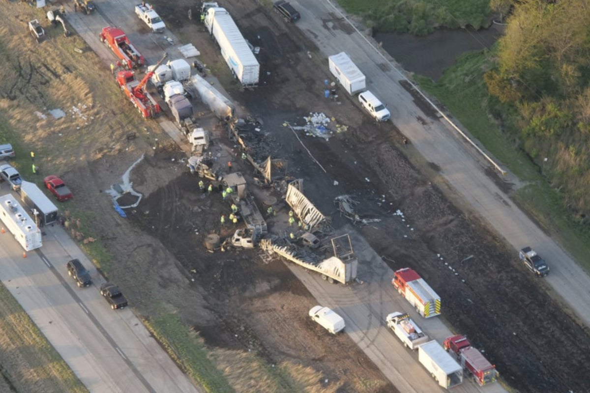 Illinois Dust Storm Causes Catastrophic Pileup And Multiple Deaths On I-55