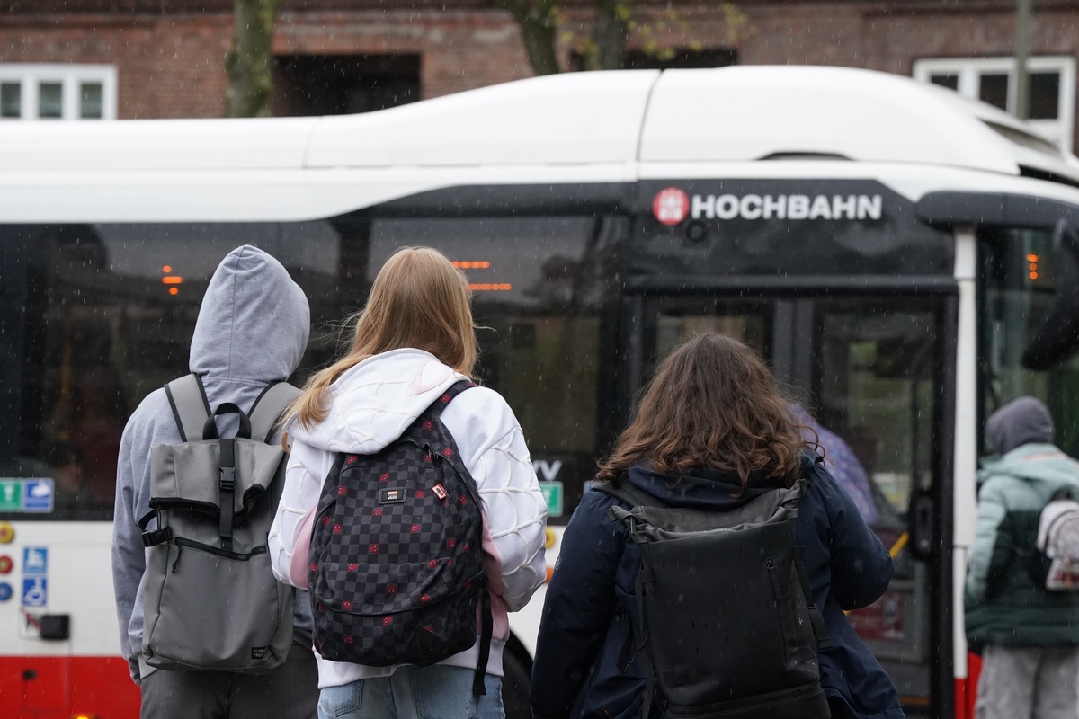 Hamburger Schüler können bald kostenlos durch ganz Deutschland fahren!