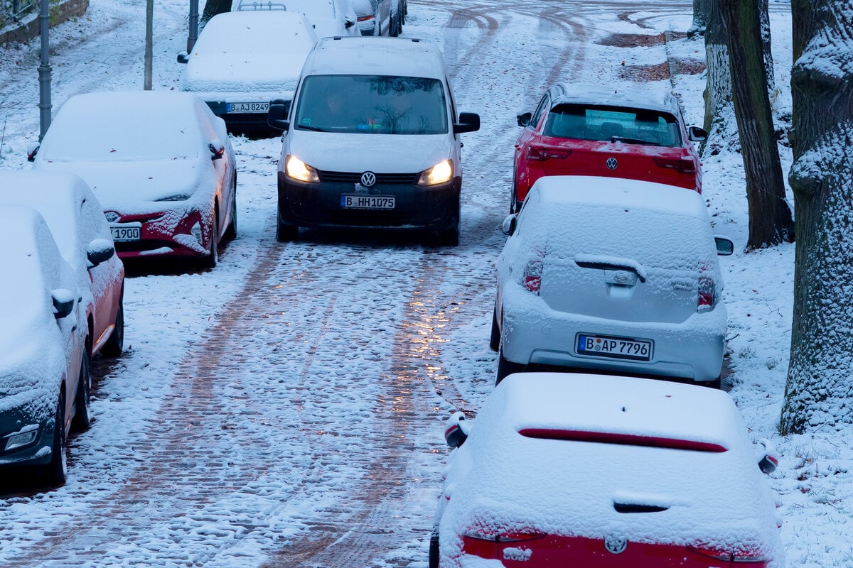 Schneechaos In Berlin Und Brandenburg: Unfälle Im Minutentakt