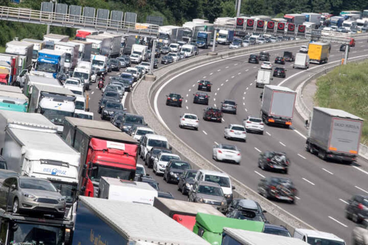 Osterferien Enden In Sieben Bundesländern: ADAC Warnt Vor Starkem ...