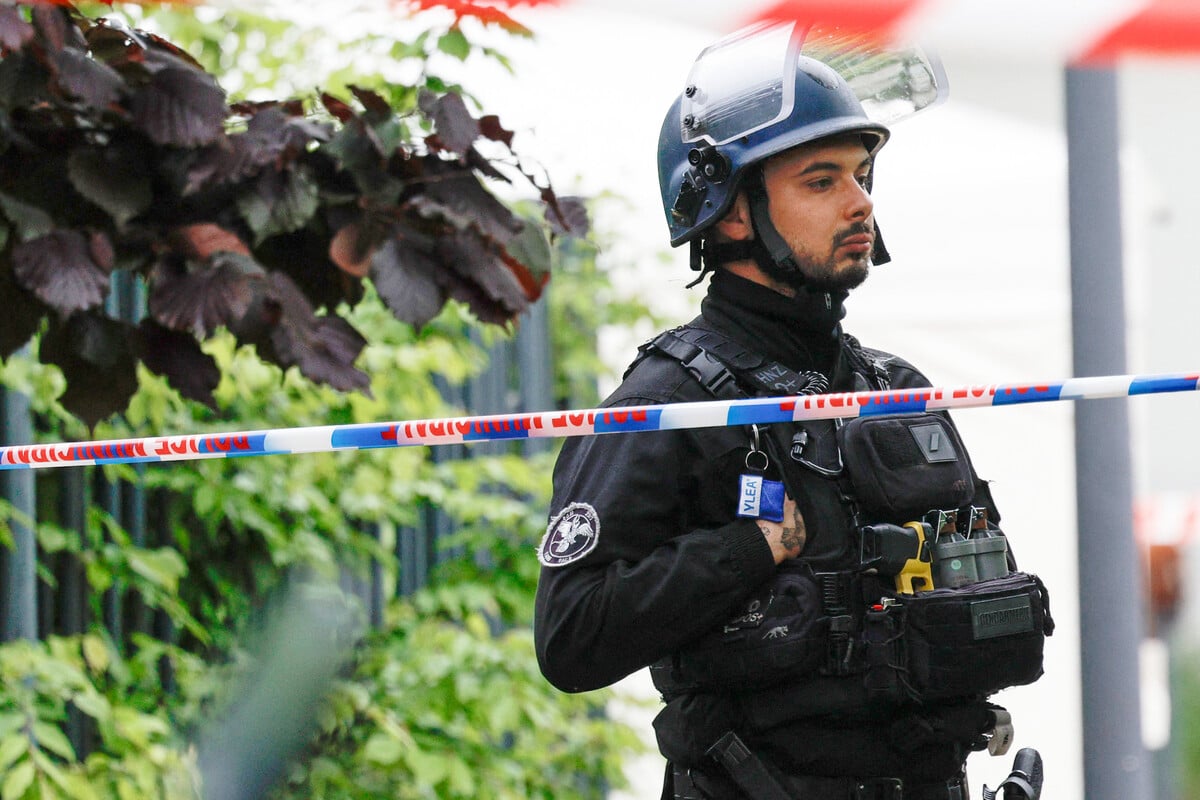 Messerattacke in Paris: Soldat verletzt, "Allahu Akbar"-Rufer gefasst!