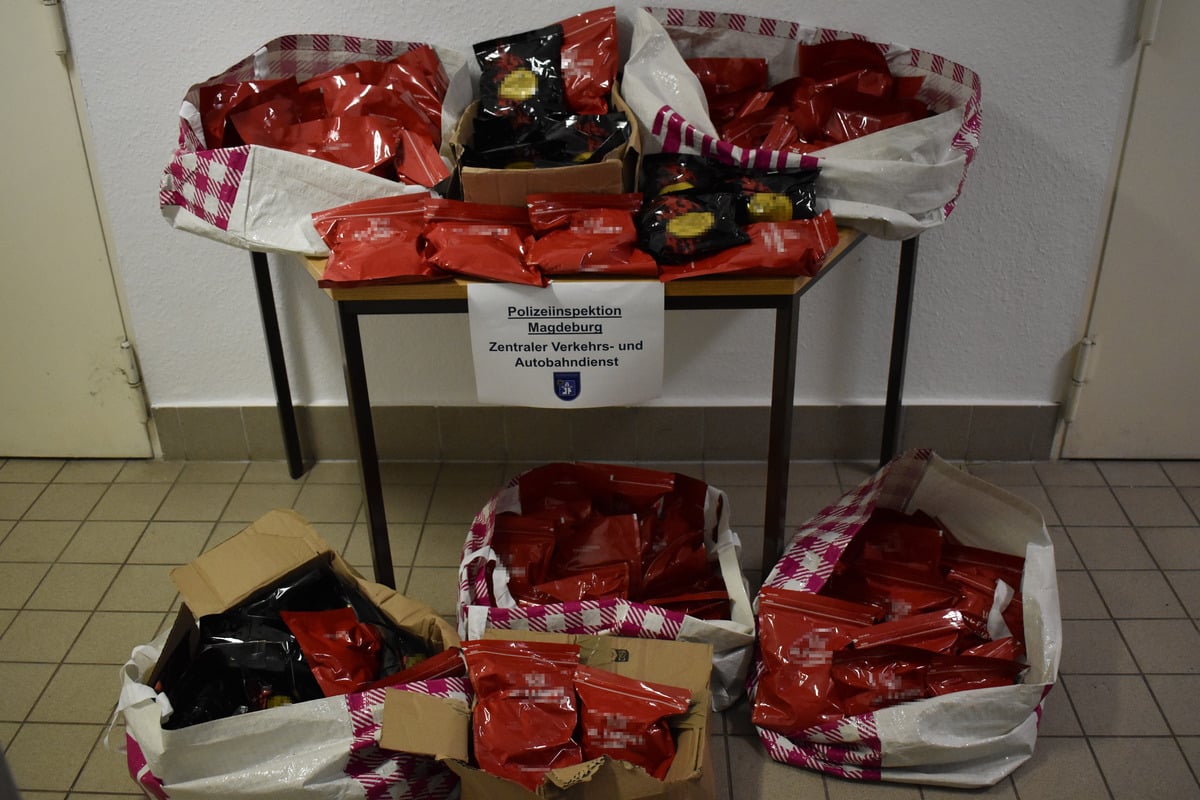 Ist-es-Hehlerware-Polizei-schnappt-BMW-voller-Shisha-Tabak