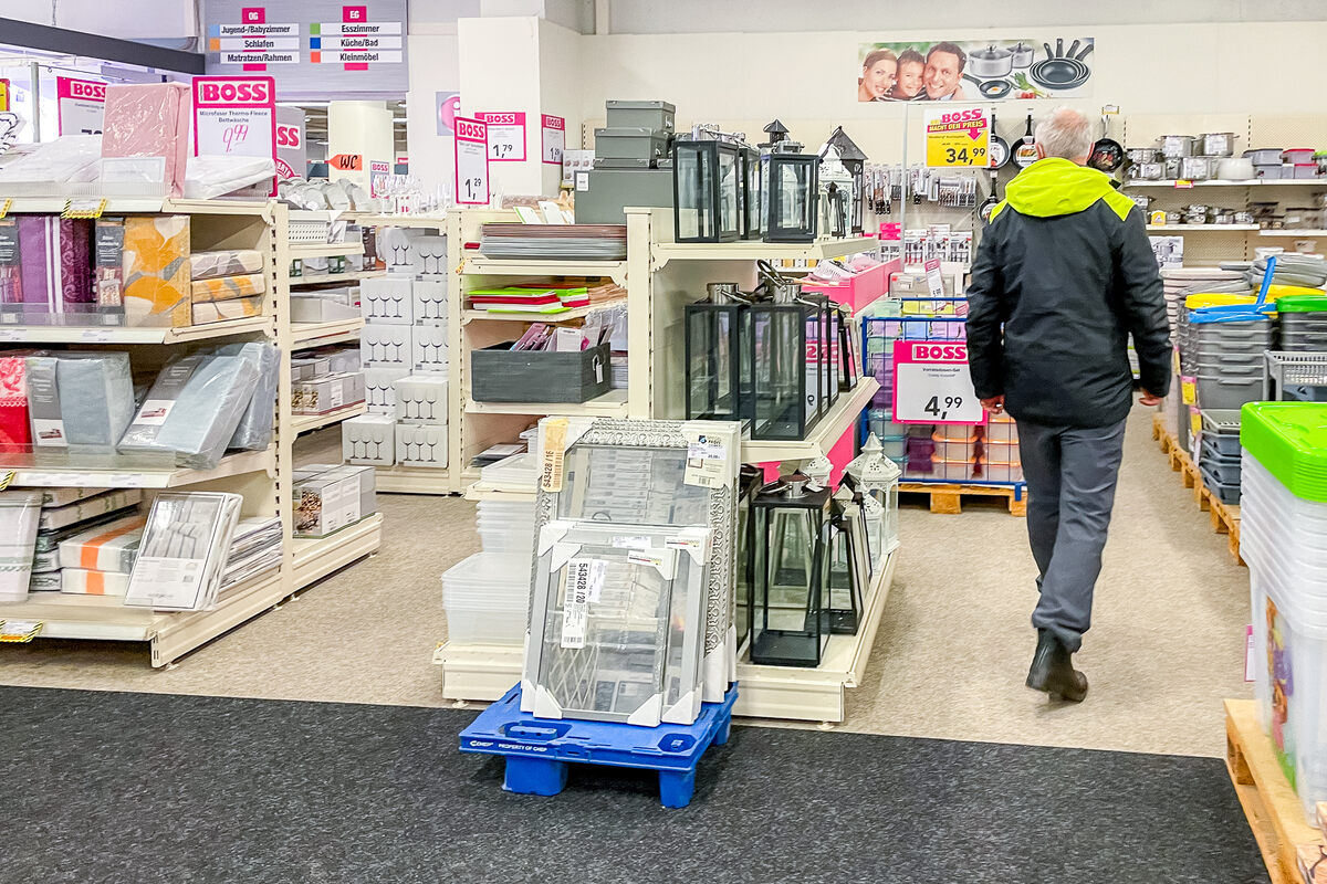 Möbel Boss in Einbeck hat am Samstag (12.3.) dieses krasse Angebot