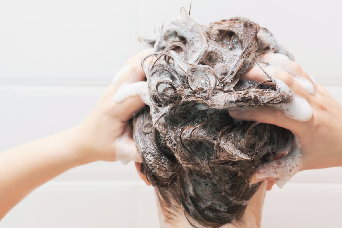 Wie oft Haare waschen? So oft ist wirklich sinnvoll