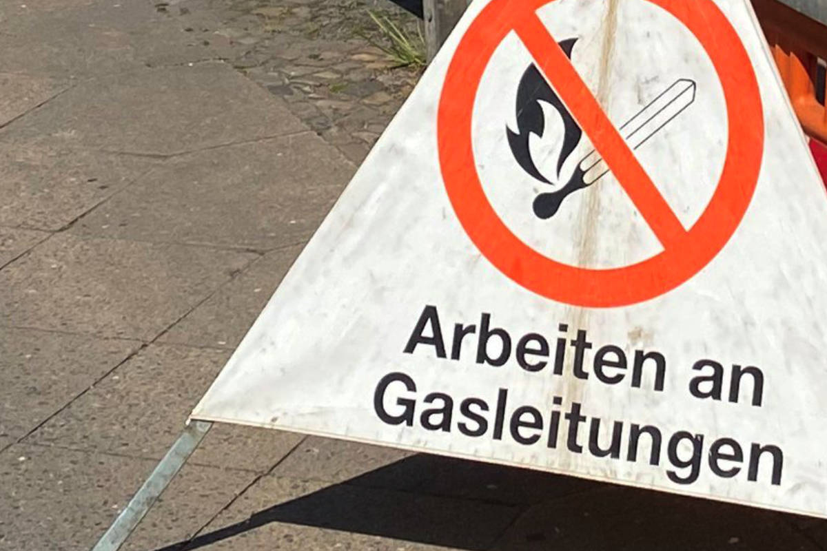 Gasleck bei Bauarbeiten: Großräumige Sperrung in Lichtenberg