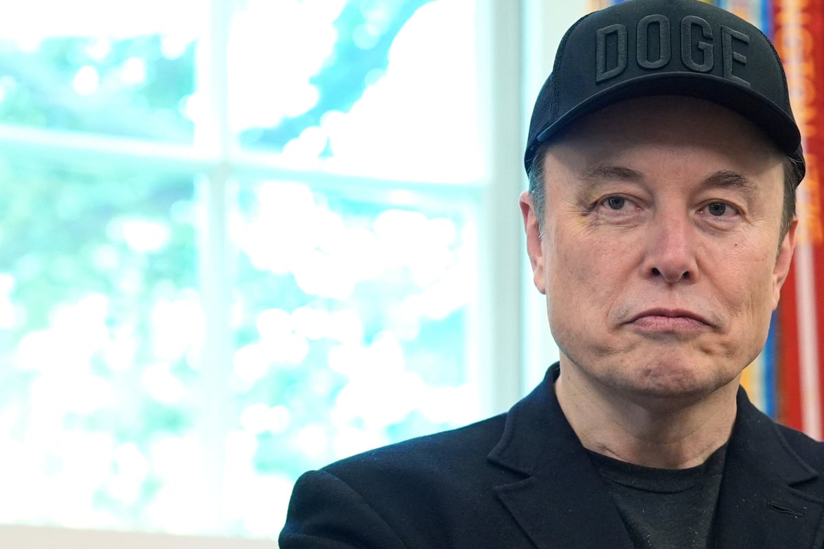 Elon Musk's Gesundheitliche Probleme: Zusammenhang mit Drogenkonsum und Blasenbeschwerden?
