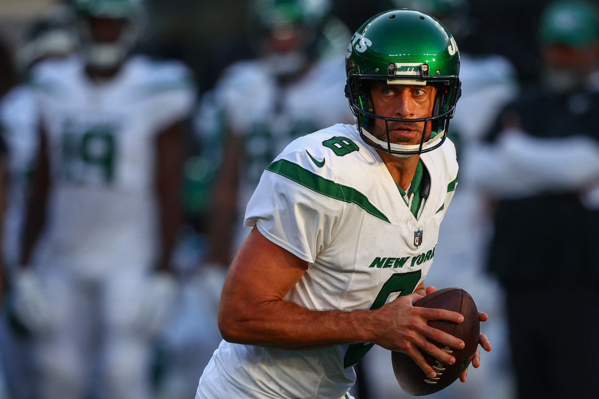 Aaron Rodgers throws a TD pass in his brief preseason debut as Jets beat  Giants 32-24