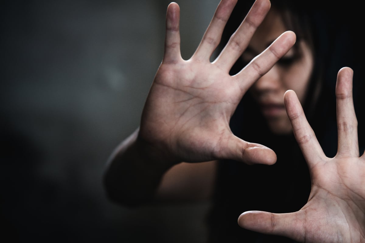 In-ihrer-Freizeit-Polizisten-h-ren-Hilferufe-und-stellen-Vergewaltiger-von-M-dchen-14-