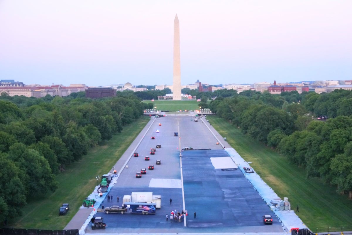Trump's Reflecting Pool project called out by employees for poor quality