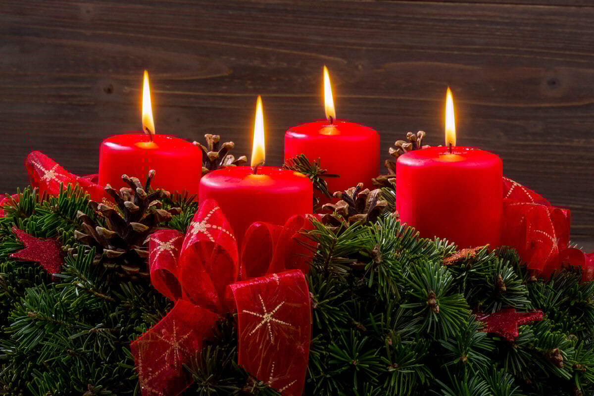 Besinnliche Adventssprüche für eine liebevolle Vorweihnachtszeit