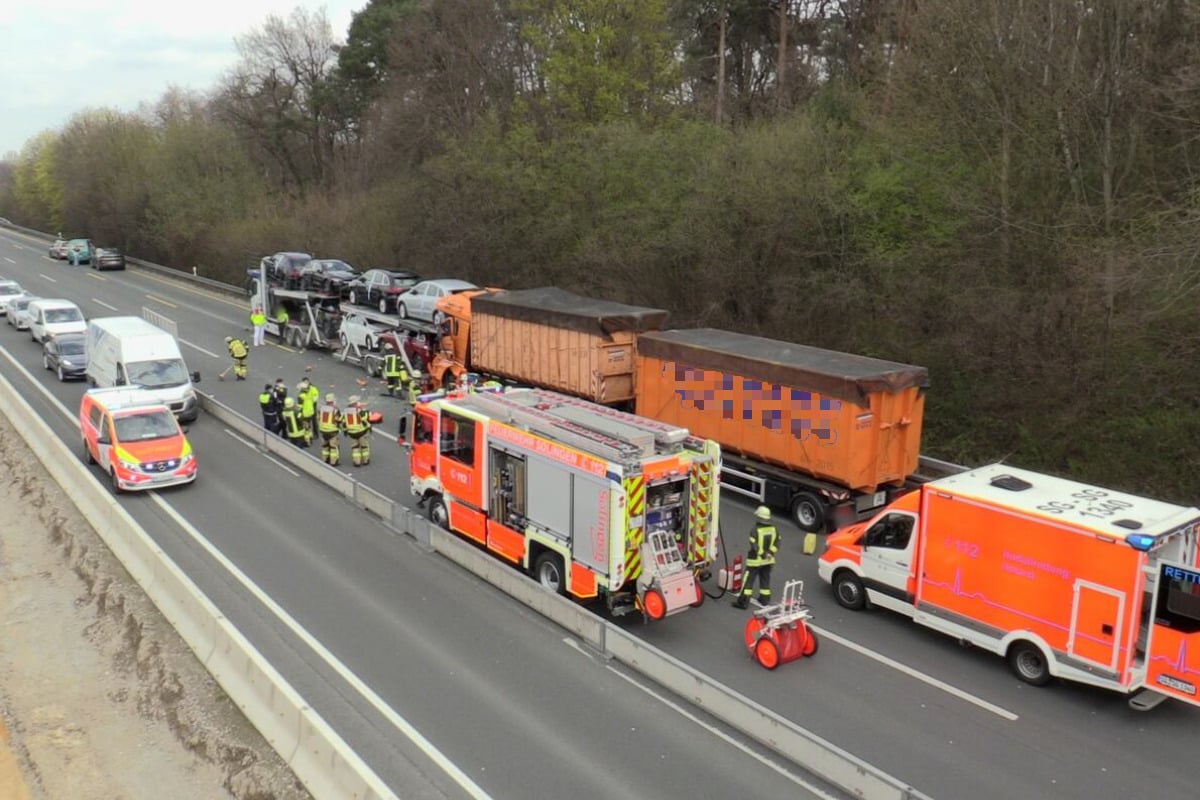 Unfall A3: Schwerer Unfall Auf A3 - Verletzter Mit Hubschrauber In ...