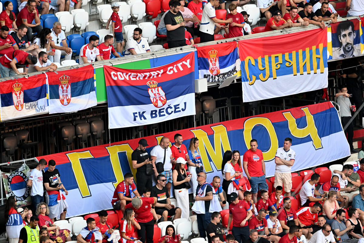 Randale in München: Serbische Fans vor EM-Spiel festgenommen