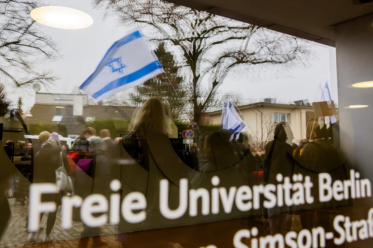 Nach Prügel-Attacke: Jüdischer Student klagt gegen Freie Universität
