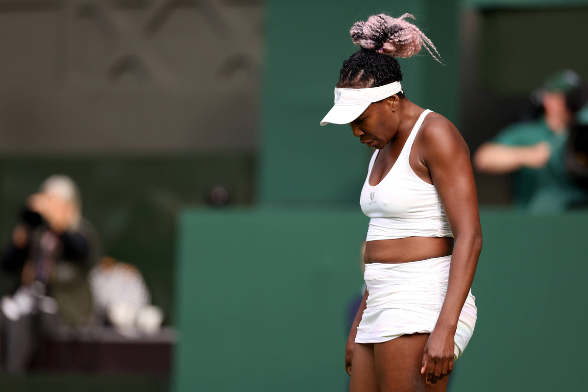 Venus Williams falls to Wimbledon defeat with Svitolina on
