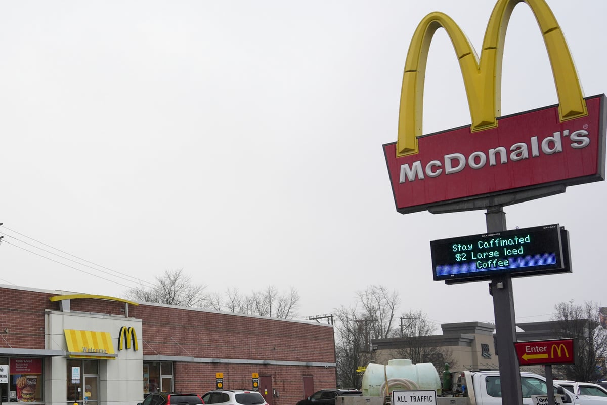 Kaviar-statt-Ketchup-McDonald-s-berrascht-mit-Luxus-Geschenk