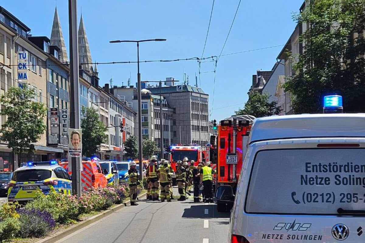 Ein Toter und vier Verletzte nach Explosion in NRW: Verdächtiger identifiziert!