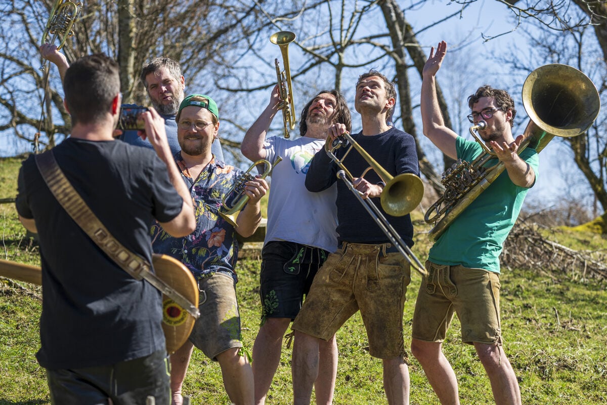 LaBrassBanda-mit-neuem-Album-Zur-ck-zum-Ursprung