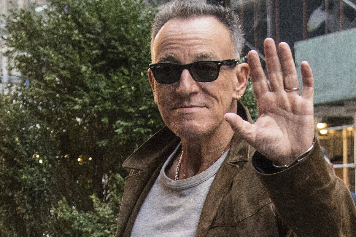 Bruce Springsteen sells music catalog to Sony in record deal!