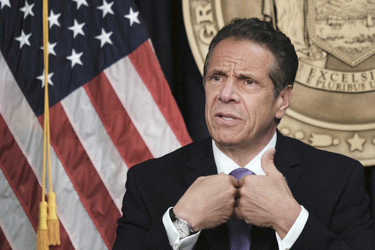 Politicians Andrew Cuomo breaks the bank on book deal