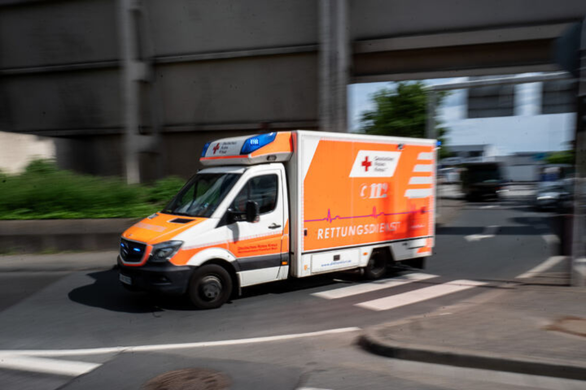 Schon wieder Sabotage an Rettungswagen: in Mecklenburg-Vorpommern ...