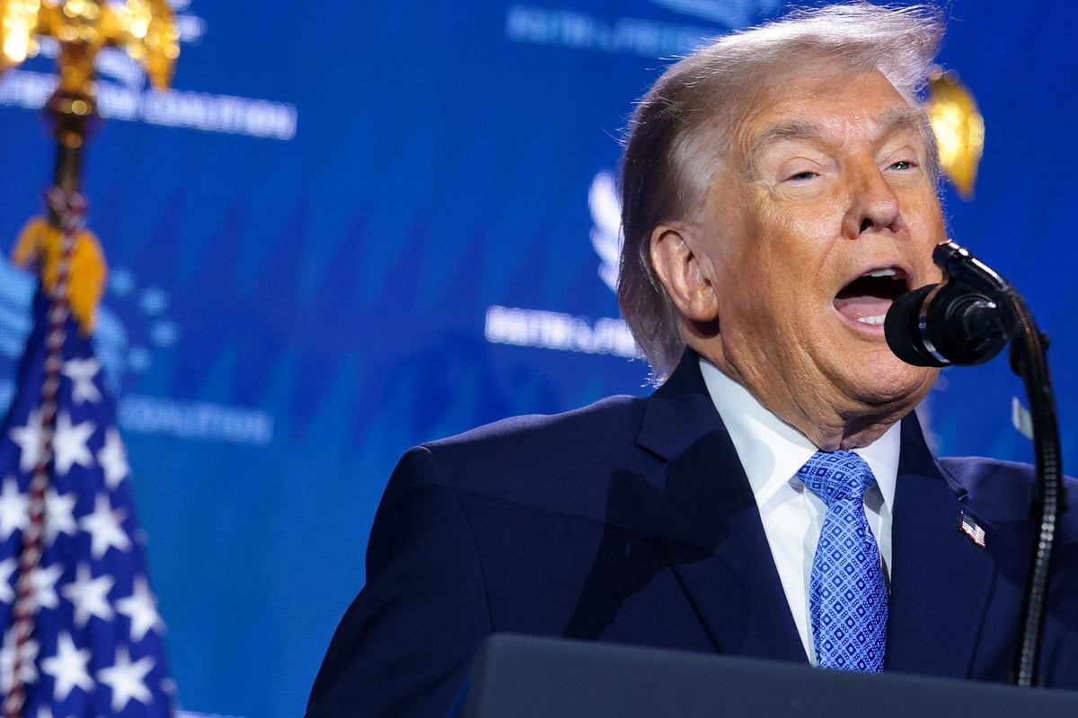 Trump blasts Democrats in explosive speech to evangelicals: "Hardcore, godless communists"