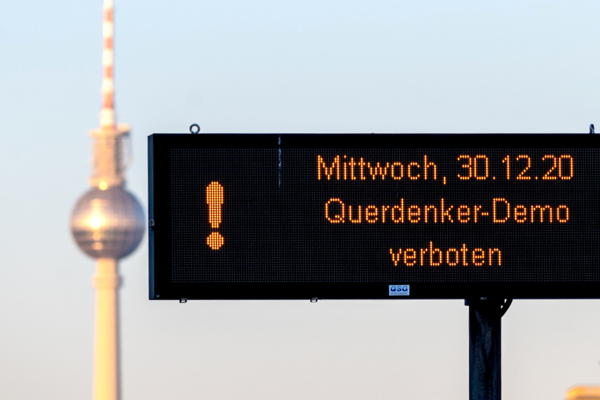 Gericht entscheidet: Demonstrationen in Berlin an Silvester bleiben verboten!