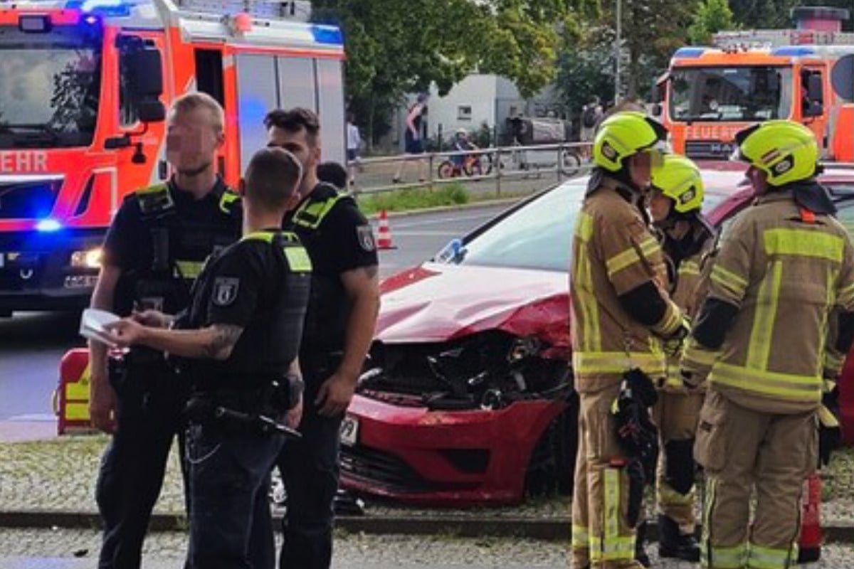 Tram in Gesundbrunnen erfasst VW : Beide Beteiligten im Krankenhaus