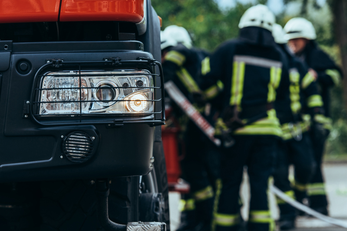 Großeinsatz der Feuerwehr: Scheune brennt lichterloh - 150.000 Euro Schaden!