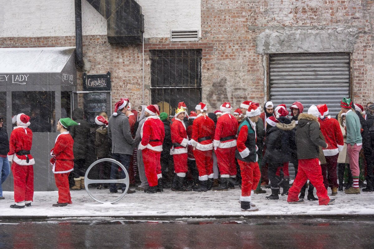 SantaCon sleighed the streets of New York once again! TAG24