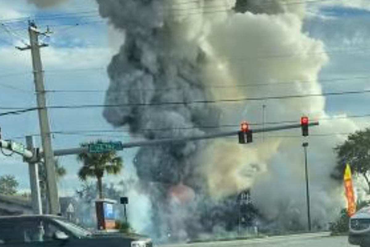 SUV crashes into fireworks store, father of two dies at crash site in Florida