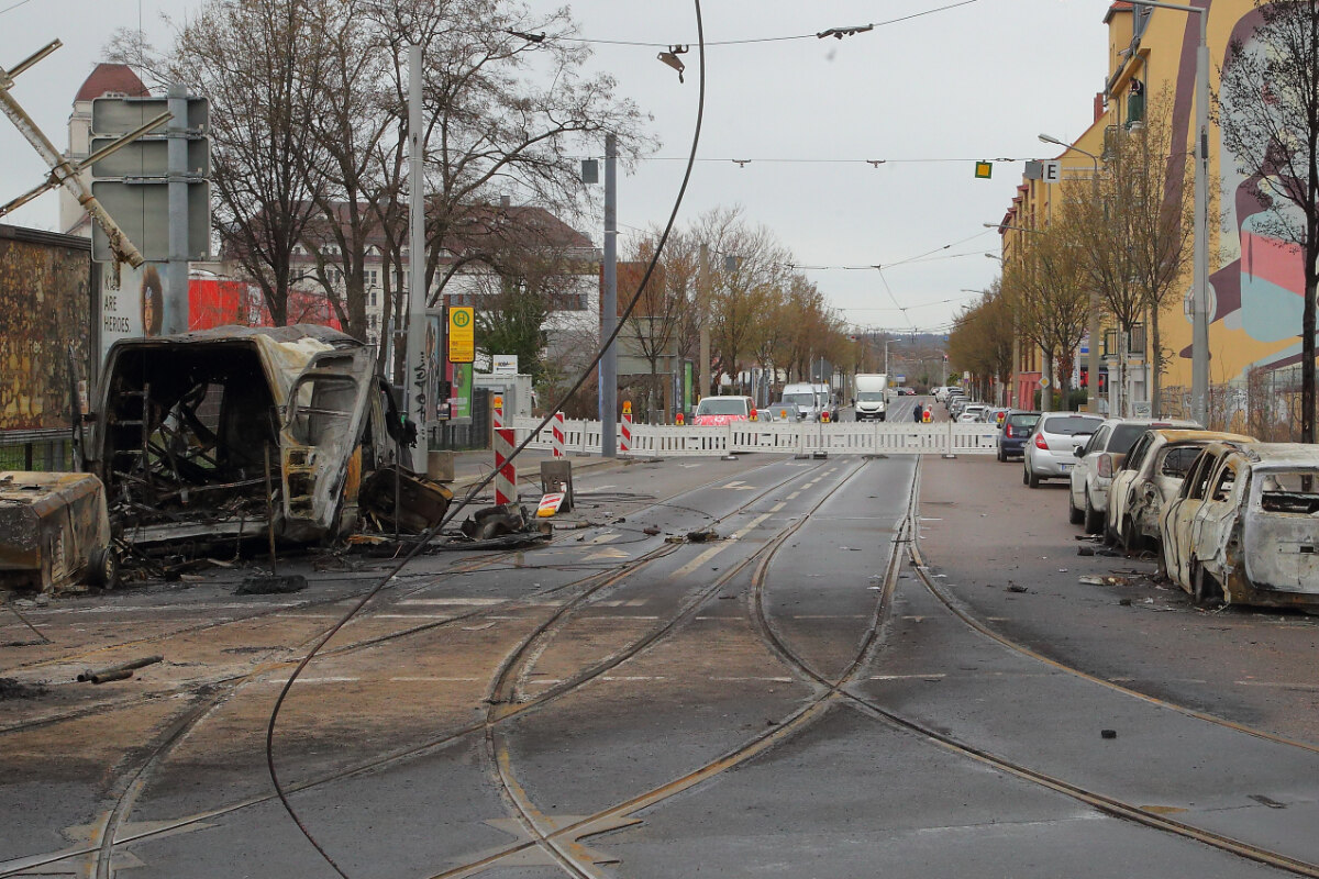Eine Woche nach Gasexplosion: Straßenbahn fährt ab morgen wieder planmäßig