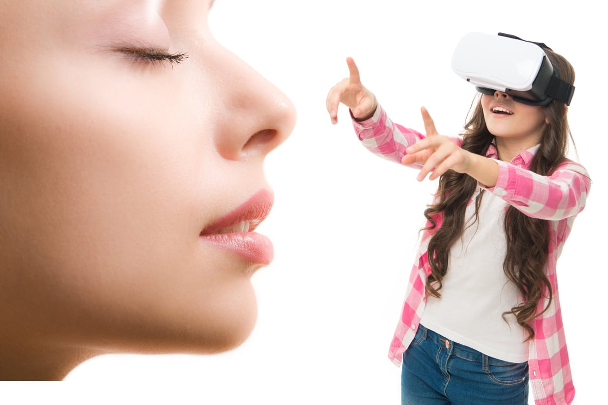 The Fifth Sense: new ION attachment adds smell to VR headset experience!