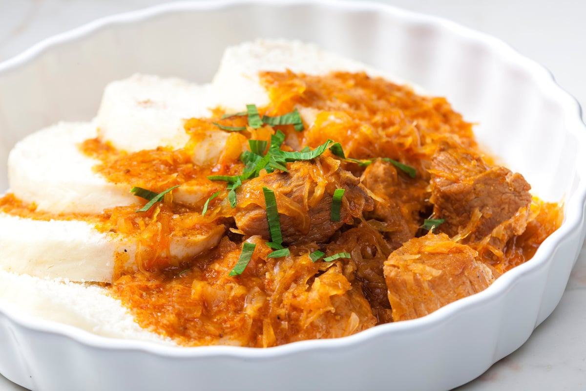 omas-szegediner-gulasch-ein-einfaches-rezept-aus-der-guten-alten-zeit