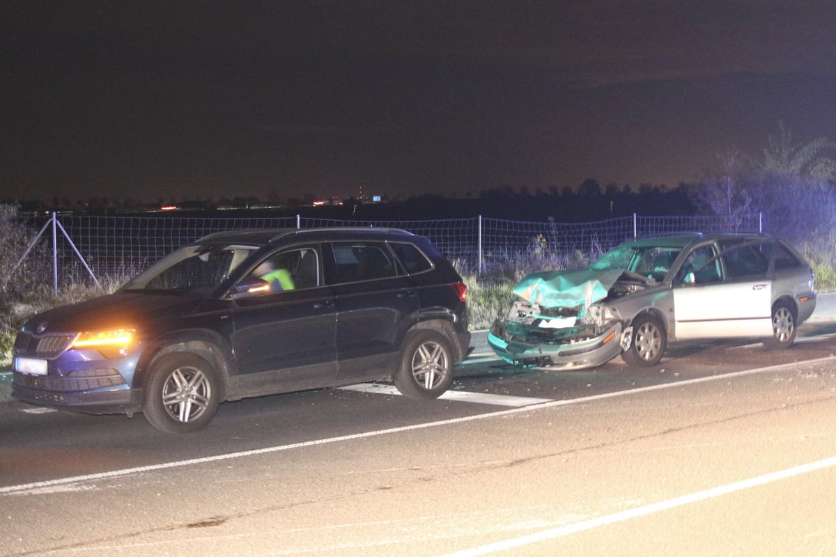 Heftiger Auffahrunfall An Roter Ampel In Leipzig J Hriger Landet