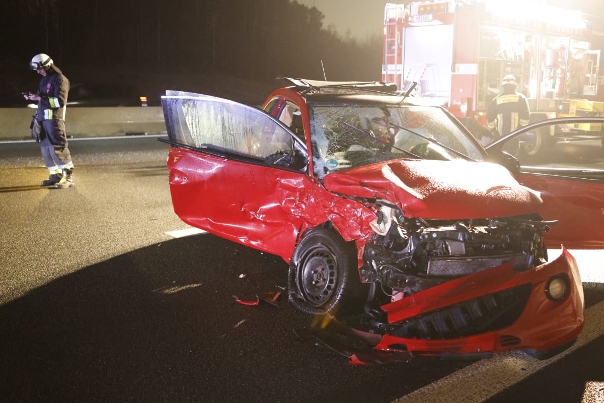 glatteis-in-bayern-t-dlicher-unfall-und-gesperrte-autobahnen