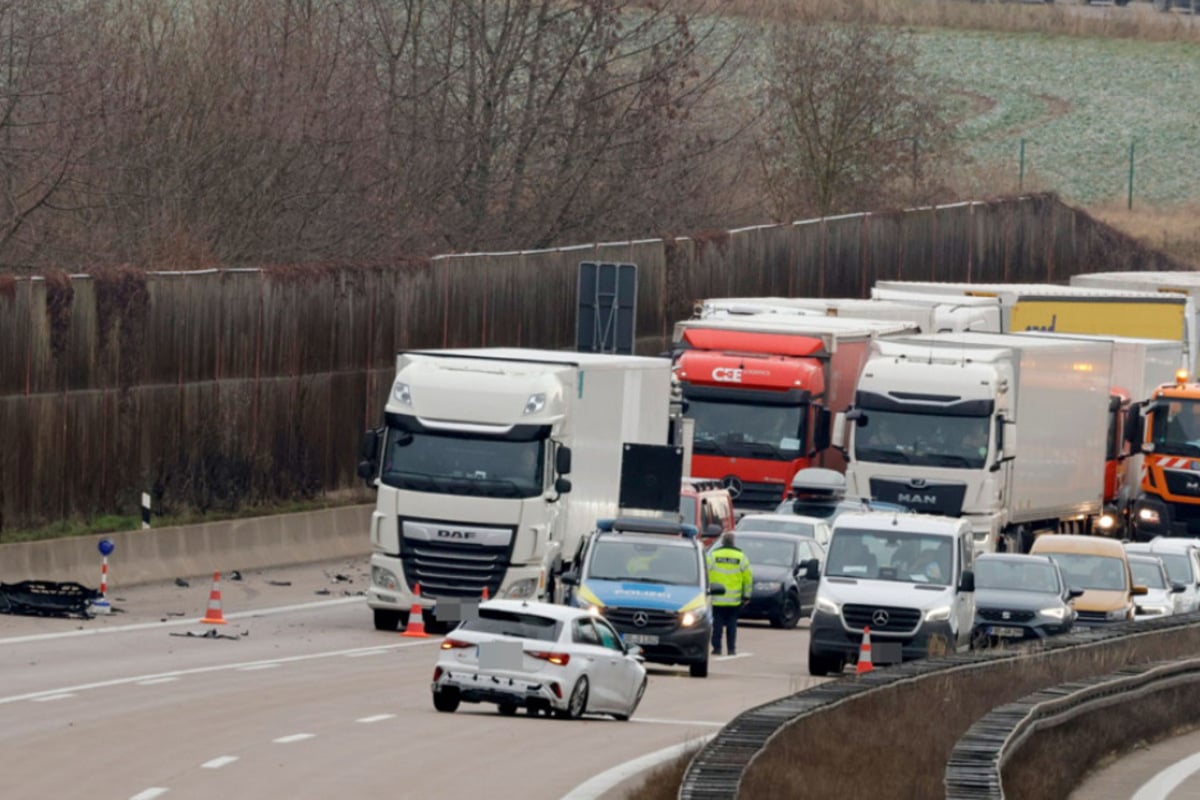 Gl-tteunfall-sorgt-f-r-Vollsperrung-auf-A4-bei-Chemnitz