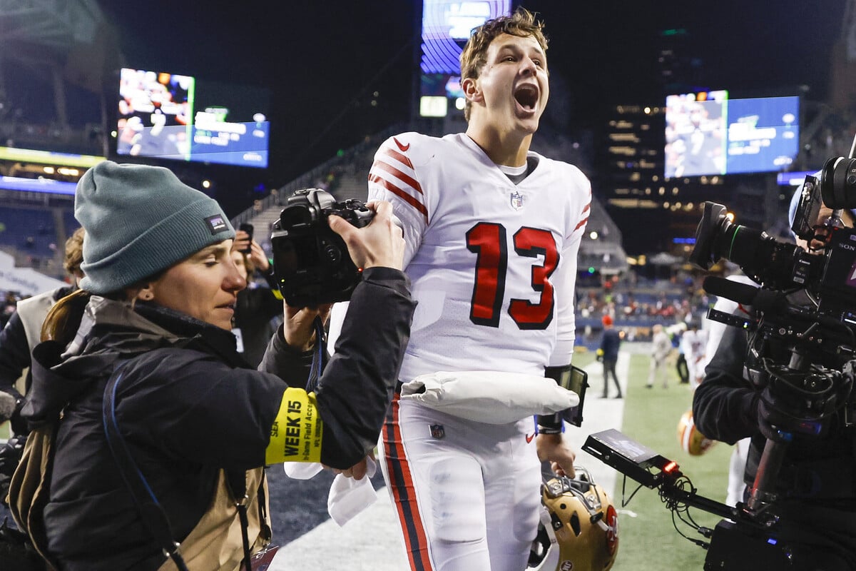 49ers Celebrate Win over Seattle Seahawks as NFC West Champions