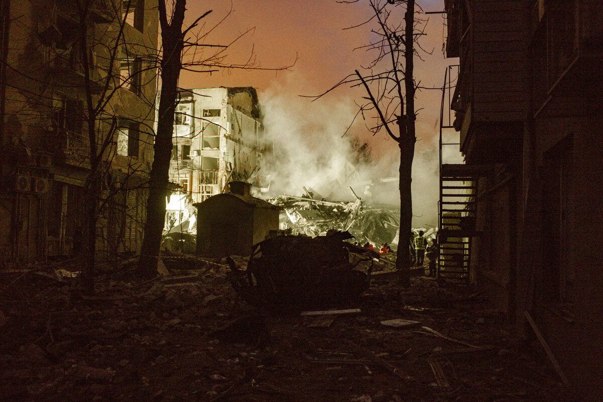 Ukraine-Krieg: Tote durch russischen Luftangriff auf Charkiw
