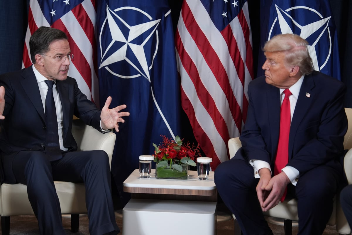 Droht der Austritt? Donald Trump poltert weiter gegen NATO-Bündnis: 