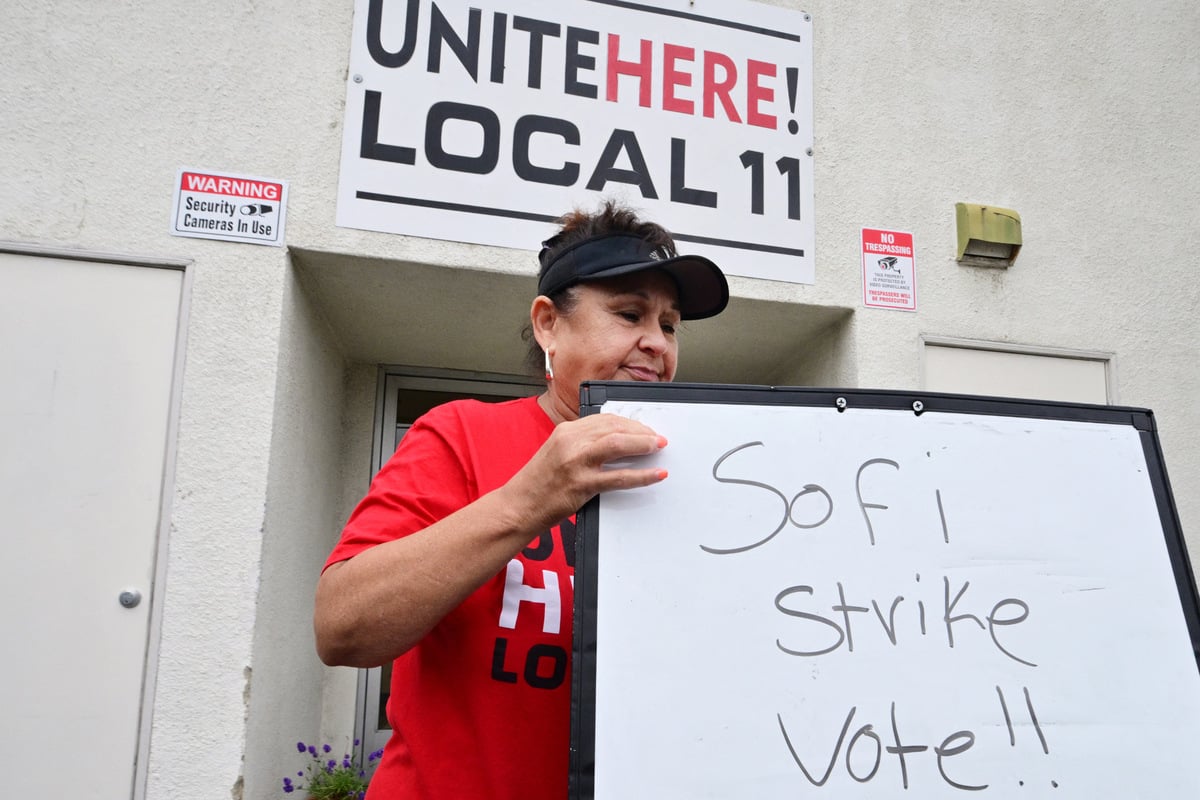 Los Angeles stadium workers vote for potential strike during World Cup
