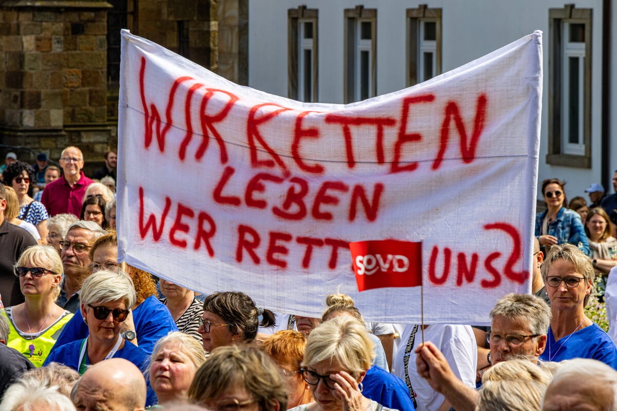 Wahlkampfthema in Sachsen: So wollen Parteien Klinik-Sterben und Pflegenotstand bekämpfen