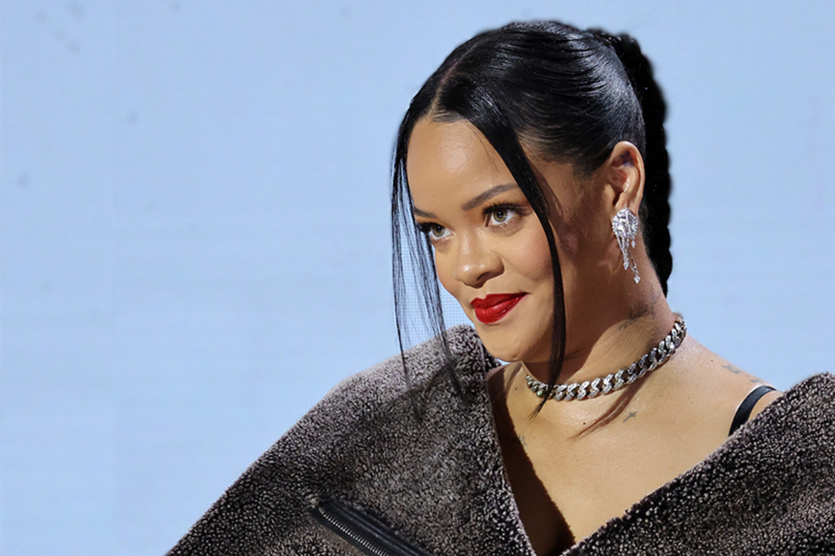 Rihanna changed Super Bowl halftime setlist 39 times to get 'weird'