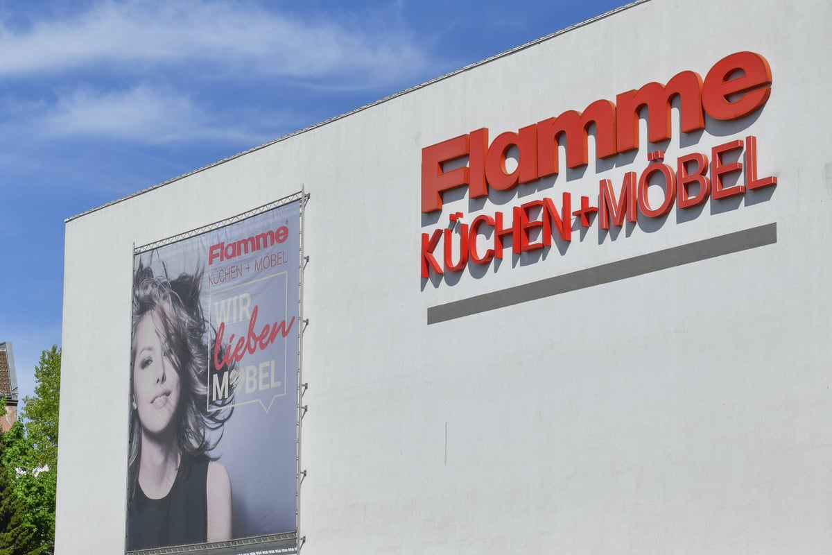 Flamme-erloschen-Traditions-M-belhaus-schlie-t-alle-Filialen