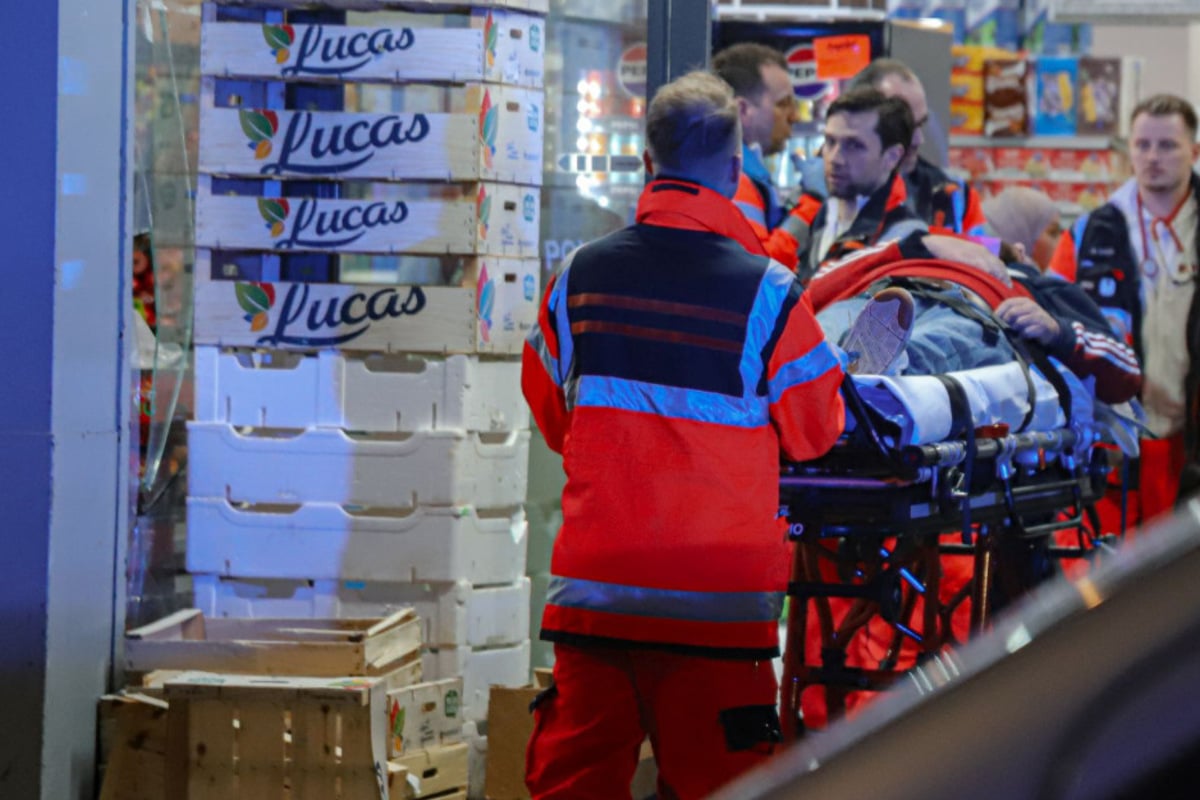 massenschl-gerei-in-supermarkt-vier-personen-verletzt