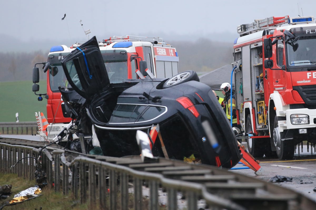 Polizei: Sieben Tote Nach Schwerem Unfall In Thüringen